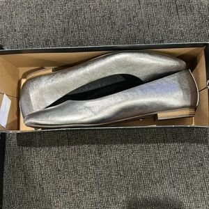 Dr. scholls flat Aston 8.5 WIDE